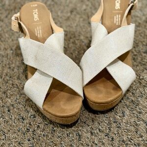 TOMS Women's Cream Block Heel Sandals